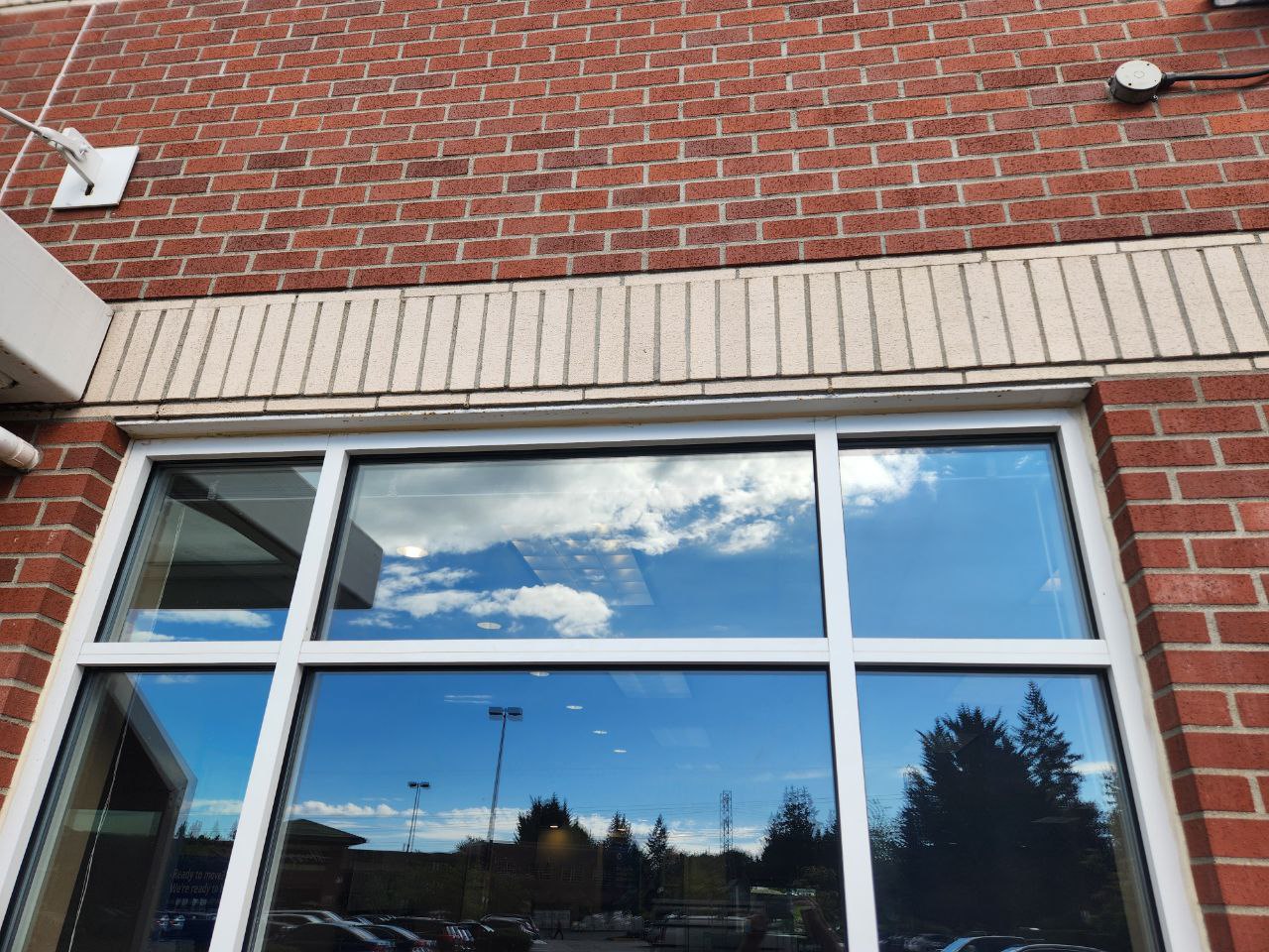 services such as Glass Installation in Kent, WA, Bellevue, WA, Seattle, Renton, Auburn, WA and Surrounding Areas