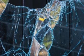 Emergency Glass Repair for a business in Federal Way, WA
