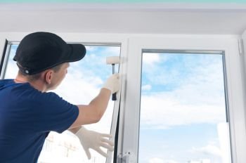 Residential Window Repair in Renton, WA